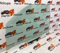car spares Powys Berriew - Powys - Photos for 2011 nissan navara passenger front factory tinted window 80301eb3